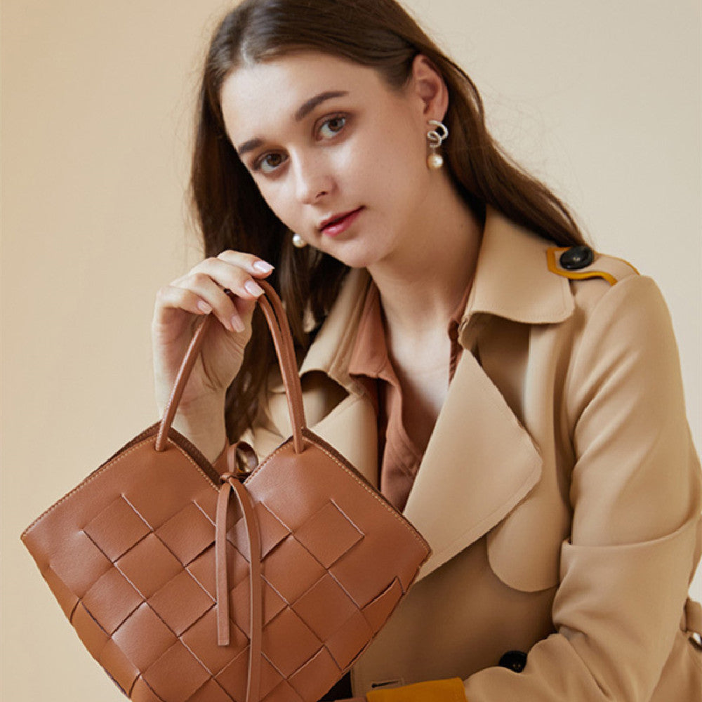WOMEN BAGS